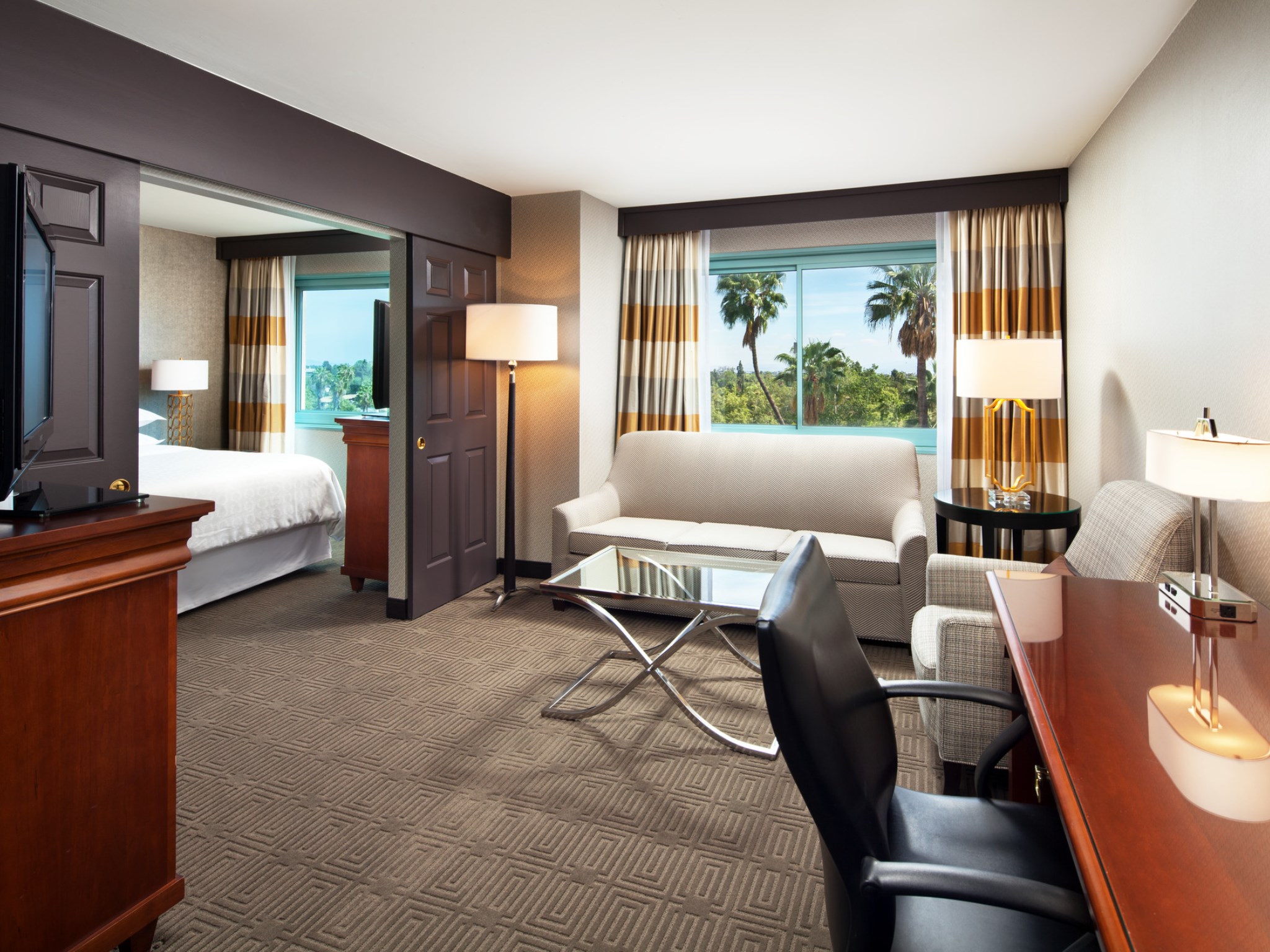 Hotels In Pomona Ca Sheraton Fairplex Hotel Conference Center
